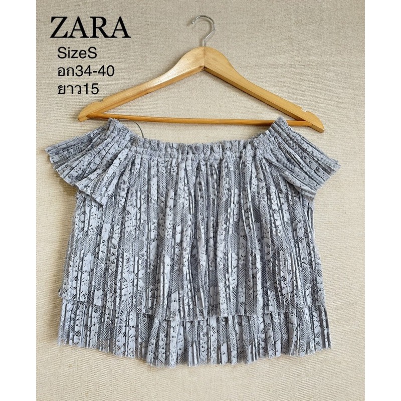 Zara เสื้อลูกไม้เป็นชั้นๆสวย สภาพใหม่