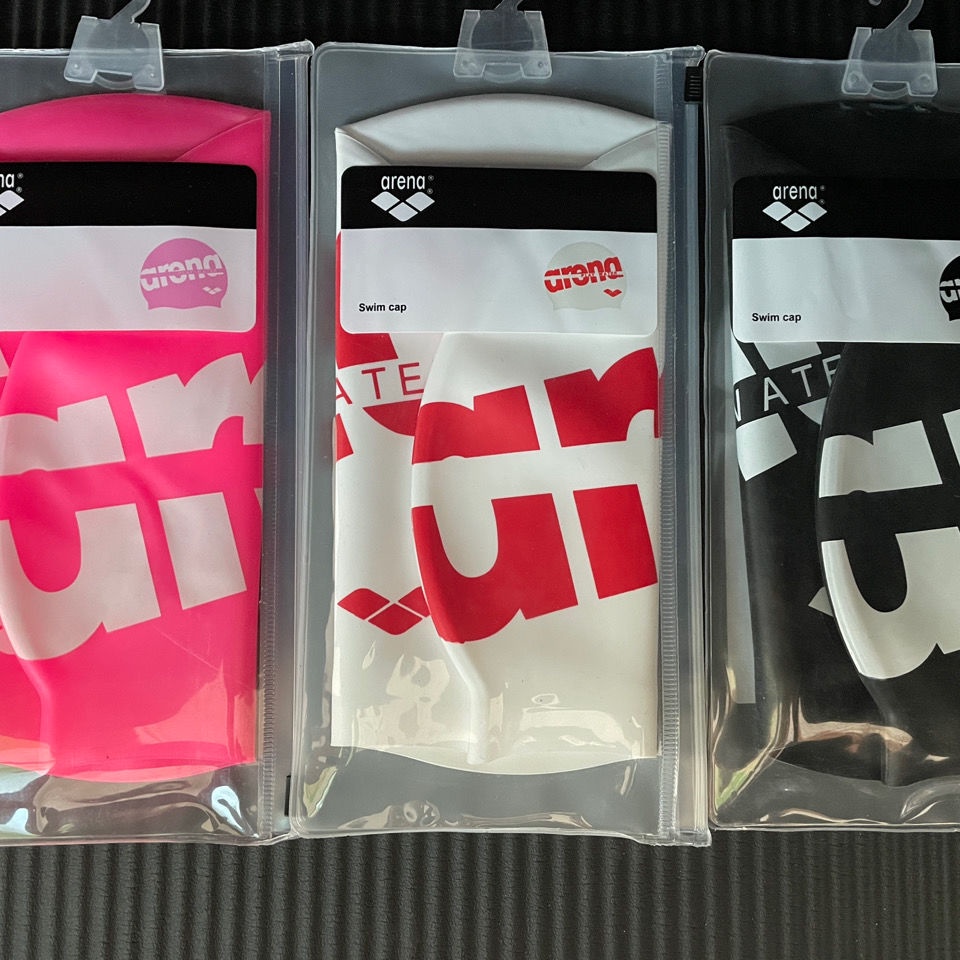 หมวกว่ายน้ําผู้ใหญ่ arena (arena) ยังไม่เปิด