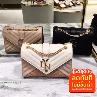 🔥สินค้ามาใหม่ชนช็อป🔥 กระเป๋า Lyn งานแท้Outlet Size: 8 ”