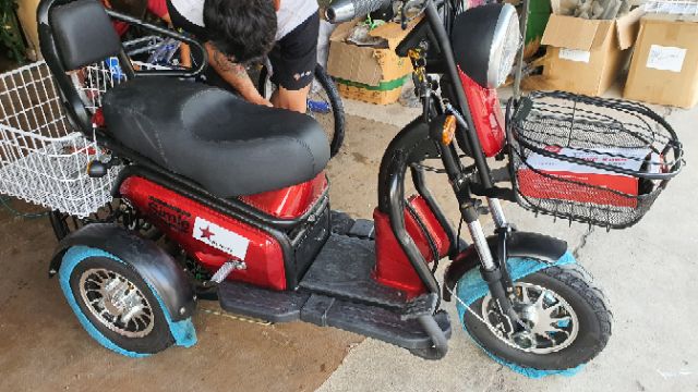 ยางนอก/ยางใน 300-8 ยี่ห้อ Camel (สำหรับสามล้อไฟฟ้า, รถเข็นปูน และมอเตอร์ไซค์)