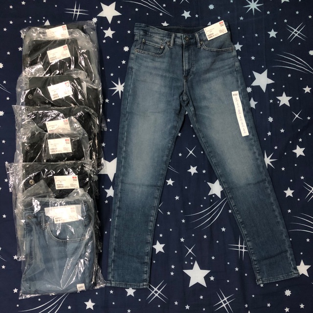 กางเกงยีนส์ Uniqlo Ezy jeans slim fit ของแท้