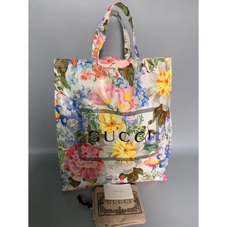 🦋สินค้าพร้อมส่ง🦋  New🤍Gucci Tote 🌸🌸 สูง 16 x กว้าง 15 x ฐาน 4 นิ้ว สวย เรียบ หรู ราคาดีมากก