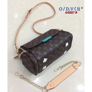 กระเป๋าสไตล์หลุยส์ LVbag style กระเป๋าสำหรับผู้หญิง ปรับสายสะพายได้ทั้งแบบสั้นและยาว จะสะพายไหล่หรือสะพายเฉียงก็ดีงามม