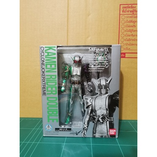 s.h.figuarts kamen rider w cyclone joker extreme (มือ2)