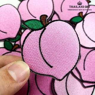 [ ตัวรีดลูกพีช ลูกท้อ บ๊วย การ์ตูน ผลไม้ ] Peach Fruit Patch งานปัก DIY ตัวรีด ติดเสื้อ กางเกง กระเป๋า อาร์ม ลาย น่ารัก