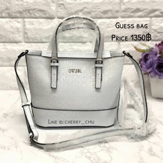 Guess bag แท้ราคาถูก