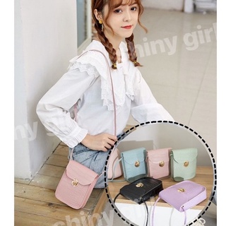 กระเป๋าแฟชั่นสำหรับผู้หญิงมี 5 สีขายถูกของดี Fashion bags for women. There are 5 colors. Selling cheap items.