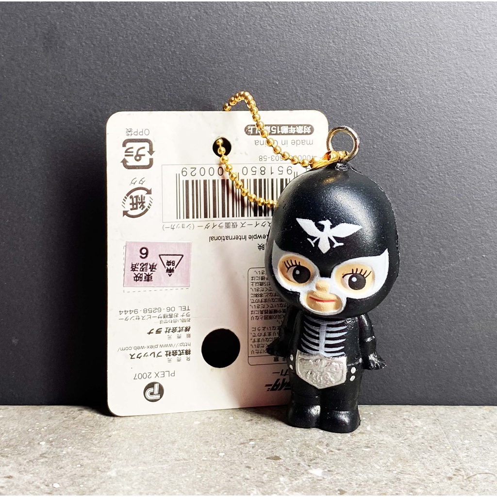 Bandai Kewpie X Kamen Rider Shocker Combatant Masked Rider keychain คิวพี x คาเมนไรเดอร์