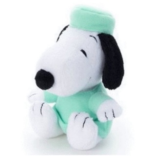 แท้ 100% จากญี่ปุ่น ตุ๊กตา พีนัทส์ สนูปปี้ Peanut Snoopy Beans Collection Plush Doll (Doctor)