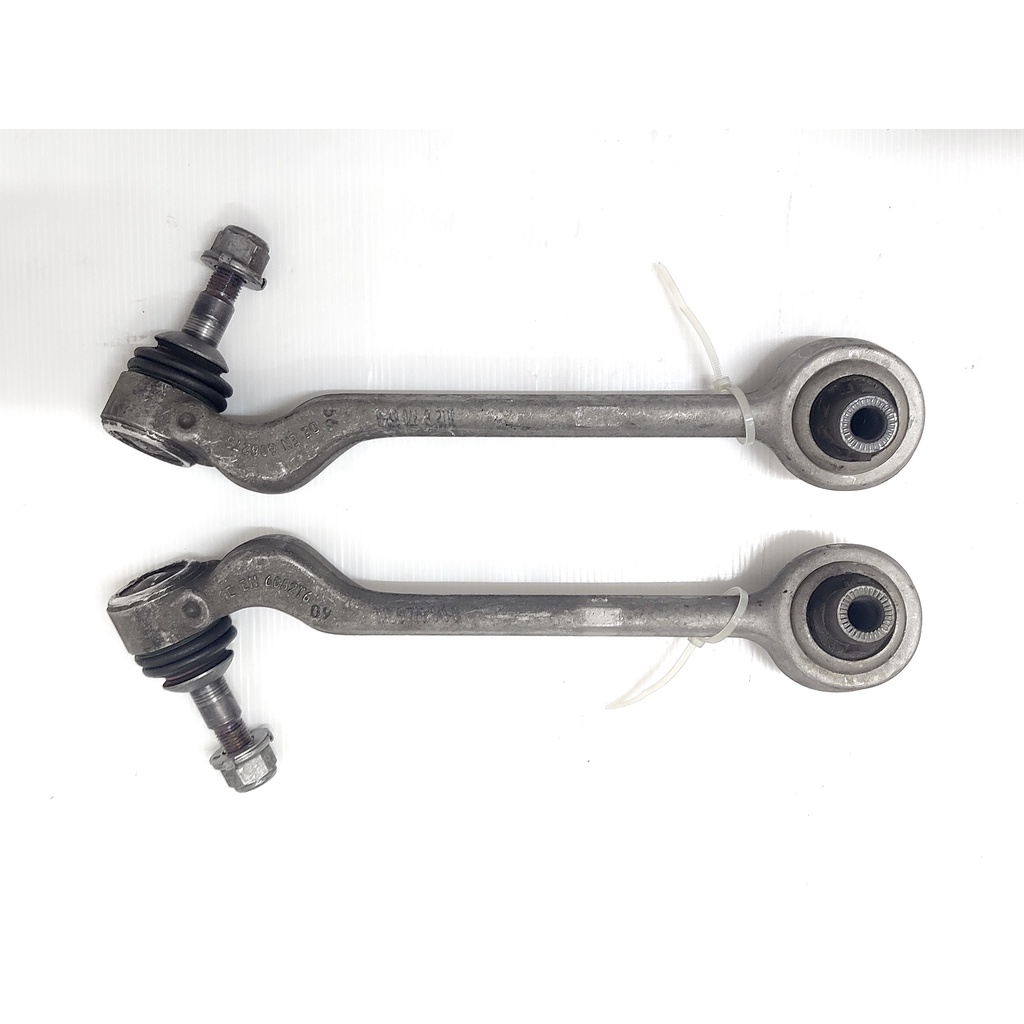 อะไหล่BMW E87 E90 E84 ปีกนกคู่หน้า ตัวตรง ข้างขวา+ซ้าย (Front wishbone , R+L)