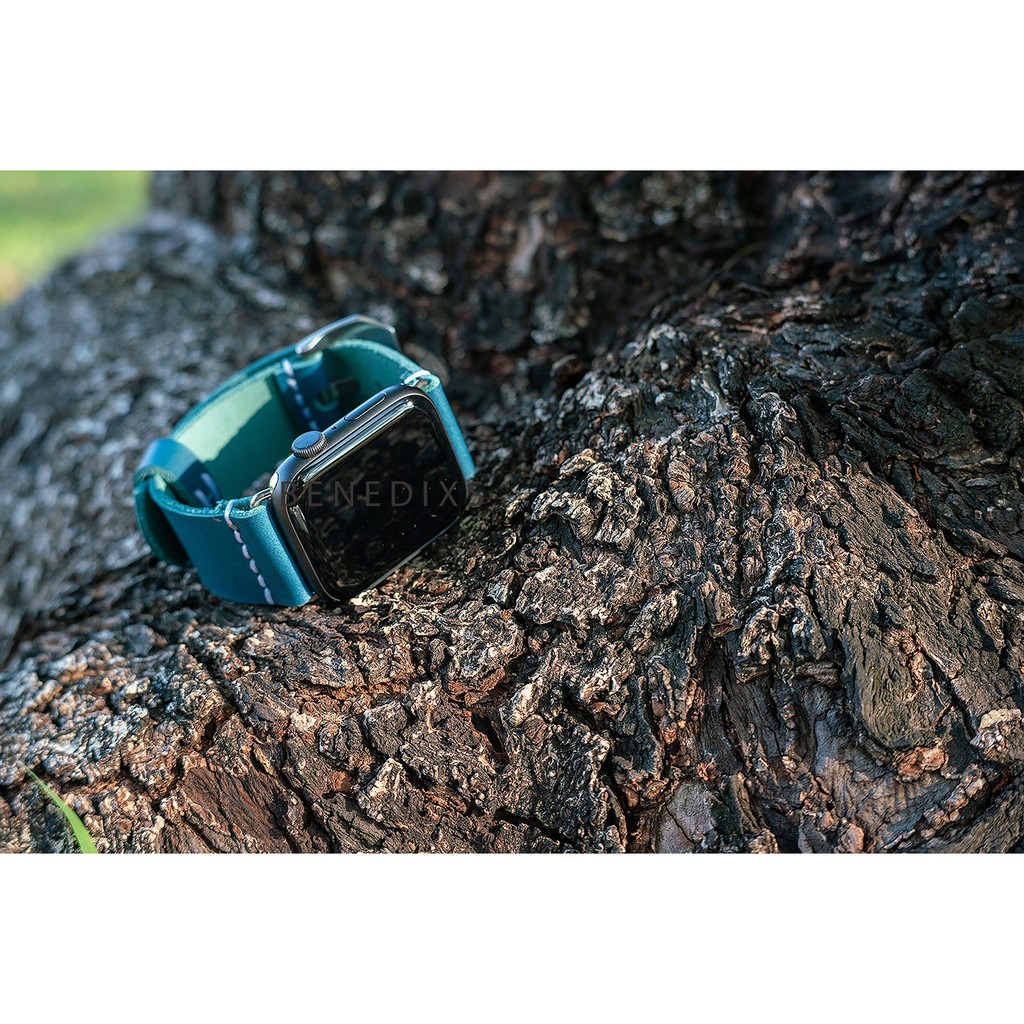 สายหนังแท้ สายนาฬิกา Apple watch leather strap หนังฟอกฝาดนำเข้า หนังนอก สี Ocean blue แบบ minimal งานทำมือ งาน handmade
