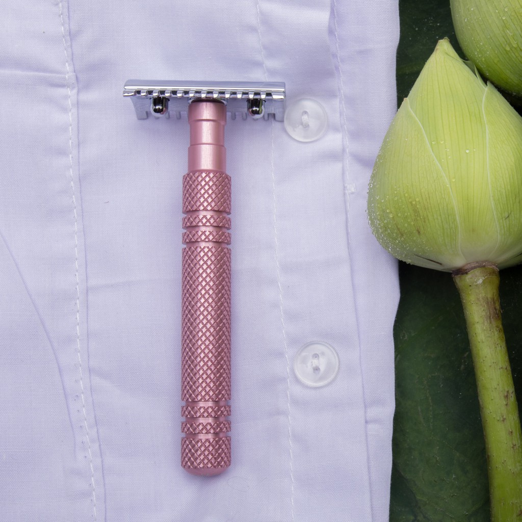 มีดโกนพระ KAME (คาเมะ) รุ่น KMS95 สีลาเวนเดอร์ มีดโกนปลงผม สำหรับแม่ชี ไม่บาดศีรษะ ไม่ต้องถอดฐานรอง