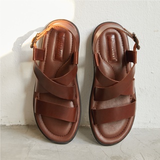 himm รองเท้าแตะผู้ชาย รุ่น BERLIN สี Whiskey brown หนังแท้