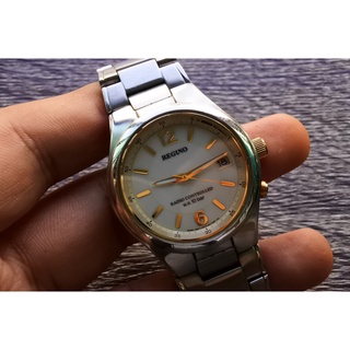 นาฬิกา Vintage มือสองญี่ปุ่น REGUNO  RADIO CONTROL ผู้ชาย ทรงกลม กรอบทอง หน้าทอง สายสแตนเลสแท้ ใช้งานได้ปกติ สภาพดี