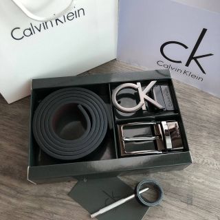 Calvin Klein Belt and Buckle Set
เซตสุดคุ้ม!! เข็มขัด + หัวเข็มขัด 2 ชิ้น