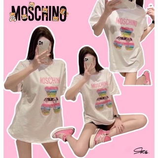 เสื้อยืด Moschino ปักลายด้านหน้า