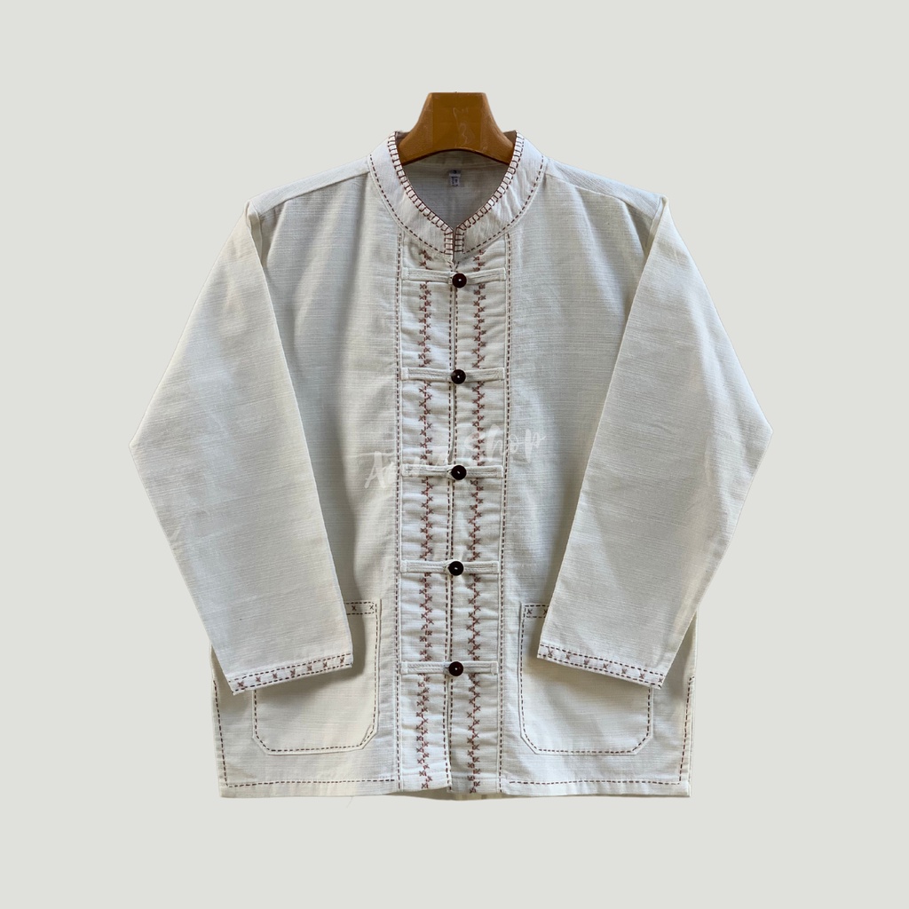 เสื้อผ้าฝ้ายผู้ชายคอจีนแขนยาว งานปักลายล้านนาลายย้อนยุค ดูสง่า ใส่งานแต่ง งานบุญ งานประเพณีไหนก็เด่นไม่เหมือนใครมีสี4สี