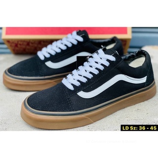 Restock พร้อมส่ง  old skool  Gum Black รองเท้าผ้า รองเท้าผู้ชายและผู้หญิง สินค้าพร้อมกล่องป้ายแท็ก