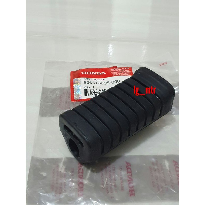 ด้านหน้า FOOT STEP RUBBER BAR GL PRO MAX NEOTECH - MEGAPRO OLD PRIMUS 50661-KC5-000