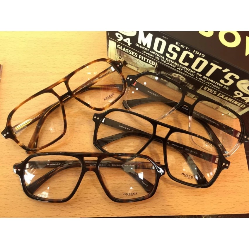 Moscot Bjorn มี 4 สี สีกระ/ดำ/ชา/ทูโทน มอสคอส รุ่น บีจอน แว่นตาวินเทจ กรอบแว่นสายตา รุ่นบีจอน (สีดำ)