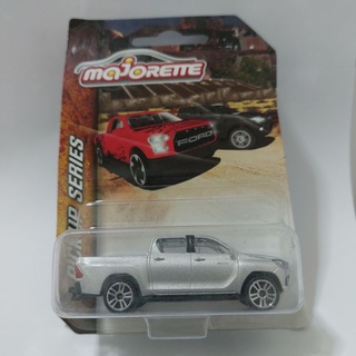 รถเหล็ก MAJORETTE TOYOTA HILUX REVO สีบรอนซ์เงิน (ib27)