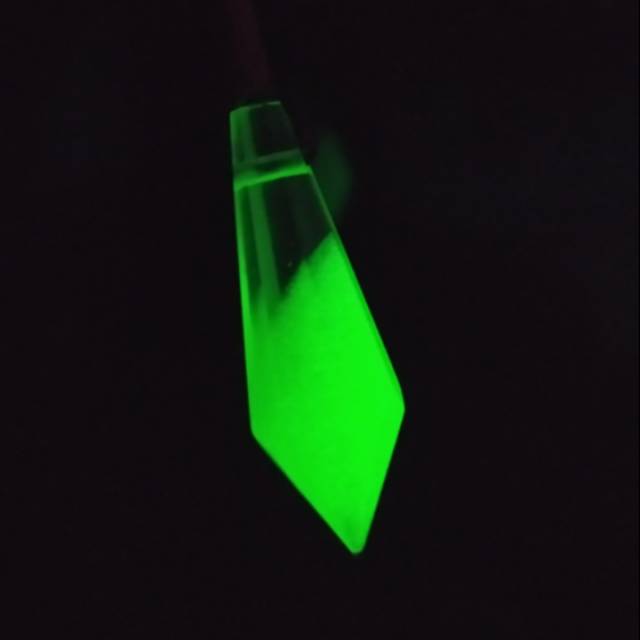 สร้อยคอเรซิ่นสีเขียว Gid