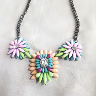 Flower girl necklace 🌸 สีพาสเทลน่ารัก