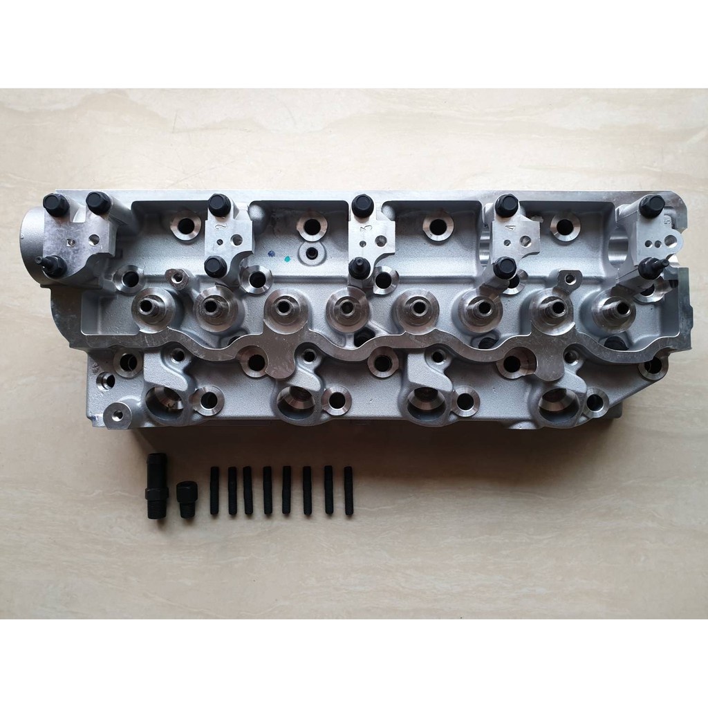 ฝาสูบ MITSUBISHI L200,CYCLONE,4D56 ไต้หวัน ราคาฝาละ 7500บาท แถมฟรี กาวทาประเก็น เนื้อสีดำ Versachem1