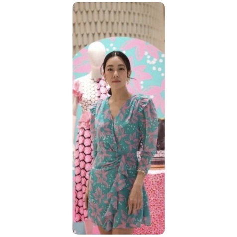 (ใหม่กริป ซักเก็บ) JASPAL x DVF แท้ คอลฮิต 🌸 สวยหวาน สีเขียวลายชมพู Size XS