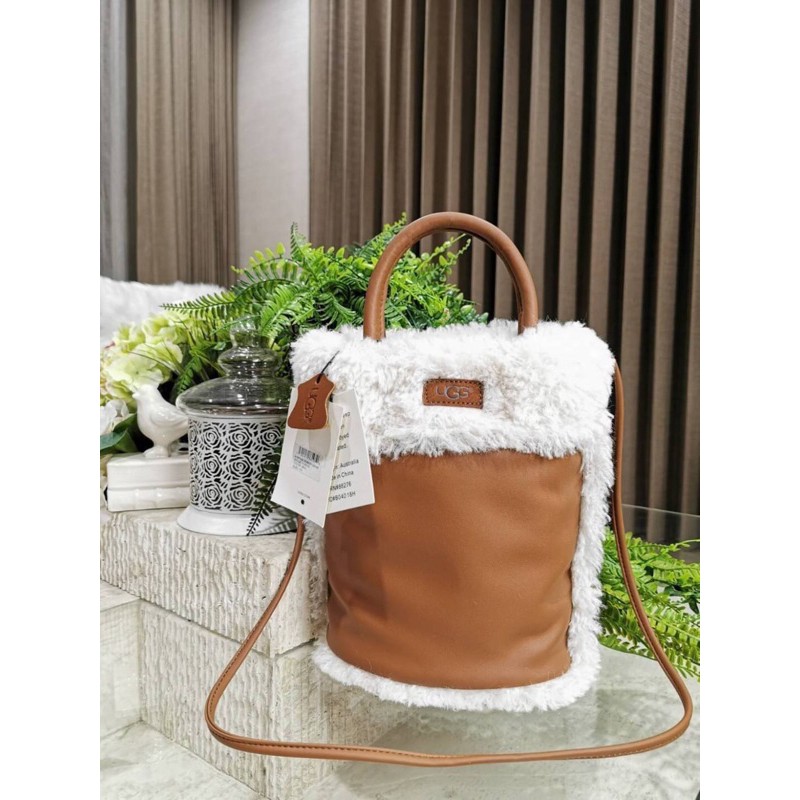! UGG Heritage Sheep Leather Crossbody Bag