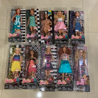 ตุ๊กตาบาร์บี้แท้ Fashionista รุ่นที่ปรับวงการบาร์บี้ให้เด็กพอใจในสรีระของแต่ละบุคคลน่าสะสมมากค่ะ