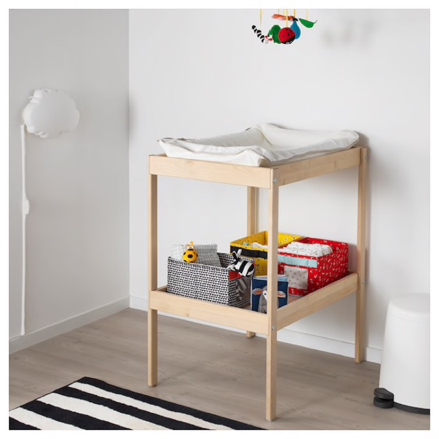 โต๊ะเปลี่ยนผ้าอ้อมสำหรับทารก IKEA
