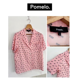 เสื้อ pomelo size s เหมาะกับสาว m ค่ะ ใหม่ใส่ครั้งเดียว ผ้าคล้ายๆซาติน