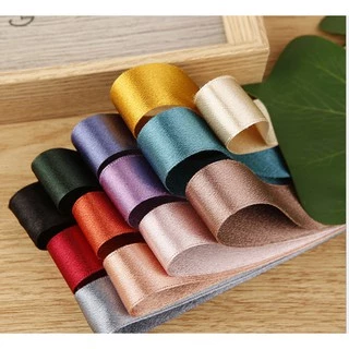 พร้อมส่ง ริบบิ้นผ้าไหมคริสตัลซาติน (crystal silk satin ribbon )ขนาด 3.8 ซม.