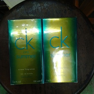 ck one summer limited สีเขียวทอง