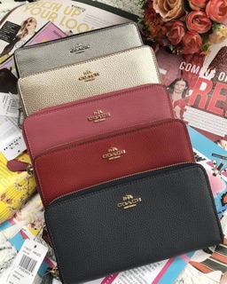 Coach Wallet ซิปรอบสีล้วน