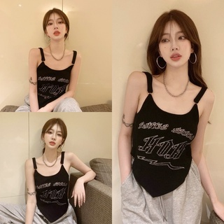 🔥ราคาถูกที่สุด🔥เสื้อสายเดี่ยวไหมพรมร่อง สีดำชายแหลม แต่งลวดลายรีดเพชร