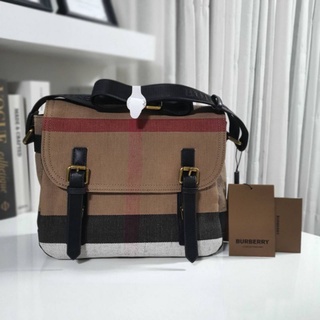 BURBERRY MASSENGER VINTAGE BAG VIP GIFT WITH PURCHASE (GWP) พรีเมี่ยมกิ๊ฟ Limited Edition จากBURBERRY