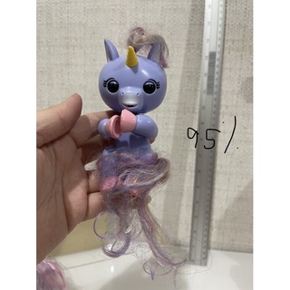 unicorn fingerlings 001 สีม่วง ของแท้ สภาพ95%