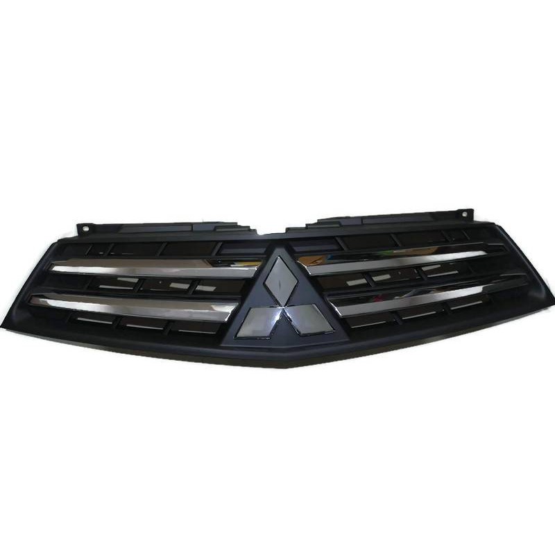 หน้ากระจัง Mitsubishi​ Triton​ 2009-2013 พร้อม ​logo​ หน้ารถ​ **ครบเครื่องเรืองประดับ**