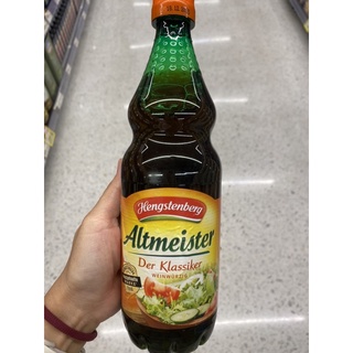 น้ำส้มสายชูหมัก จากองุ่น ตรา เฮ็งสเตนแบร์ก 750 Ml. Altmeister Vinegar ( Hengstenberg Brand ) อัลต์ไมสเตอร์ วีเนการ์