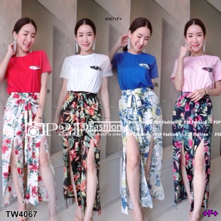 TwinsShopVip💗พร้อมส่ง TW4067 เสื้อยืด+กางเกงผ่าหน้าลายดอก