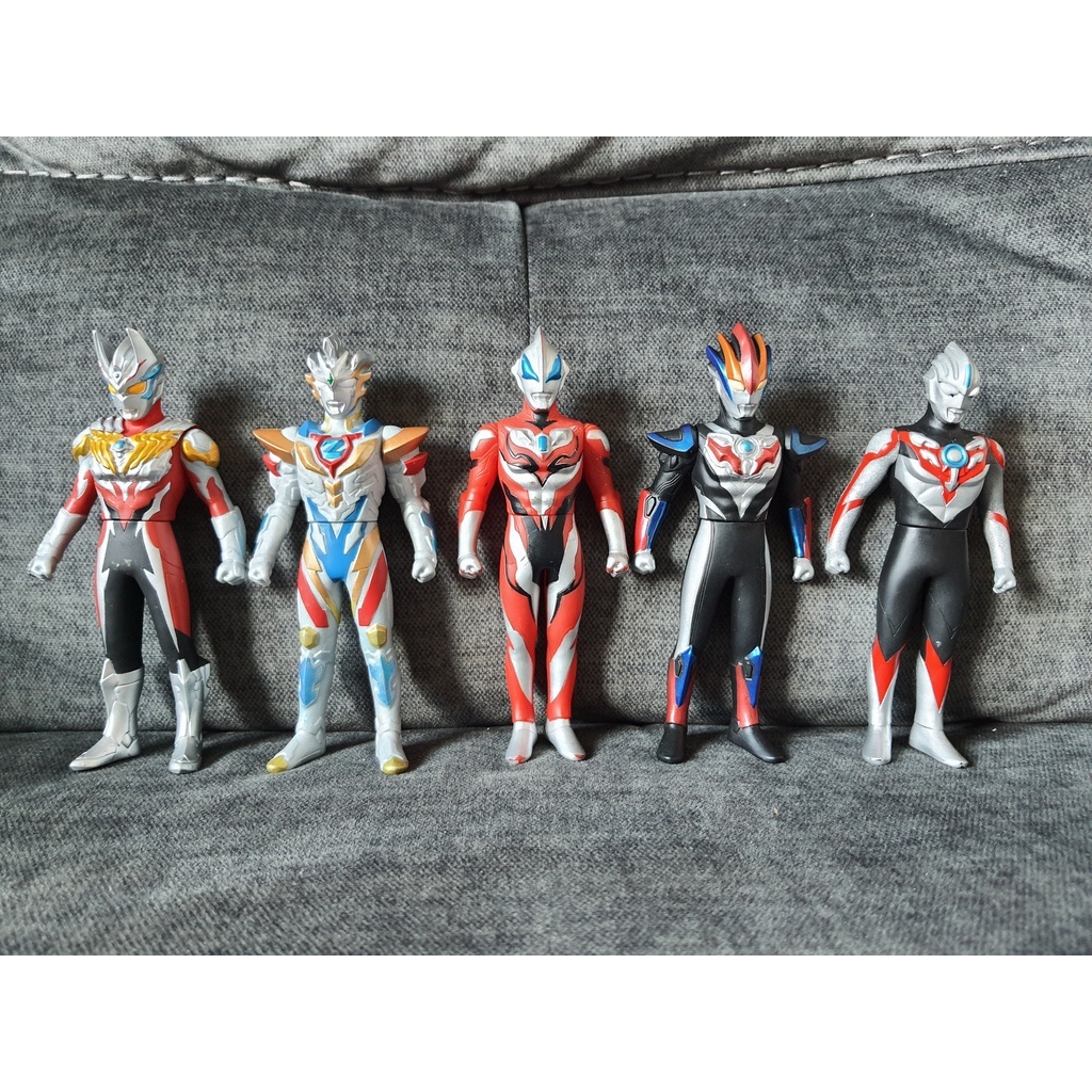 Soft Ultraman ซอฟอุลตร้าแมน ขนาด 5.5 นิ้ว รุ่นไม่มีสติกเกอร์ใต้เท้า ขนาดเท่า spark doll