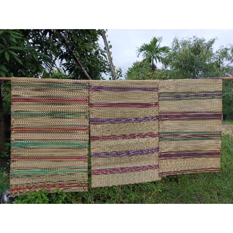 เสื่อ ผือ สาด ผือทอมือ งานแฮนด์เมด ภูมิปัญญาชาวบ้าน ขนาด 85-100x200cm.