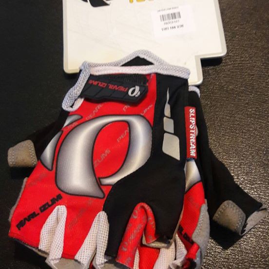 ถุงมือปั่นจักรยาน Pearl Izumi 035
