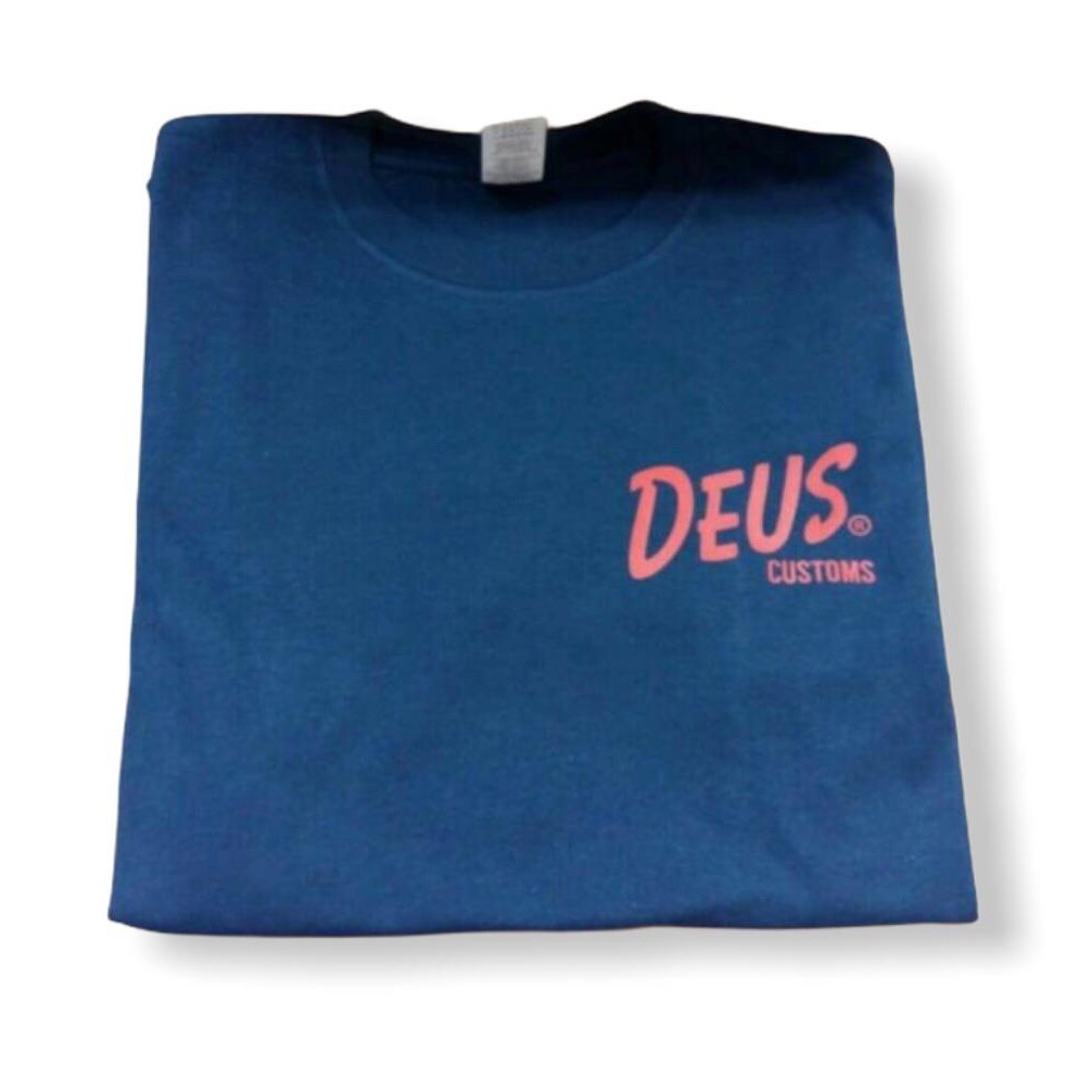 เสื้อยืด DEUS EX MACHINA