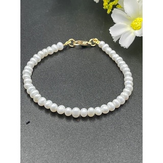 Natural freshwater pearl bracelet 4to 5mm สร้อยข้อมือมุกน้ำจืดธรรมชาติ 4 ถึง 5 มม.