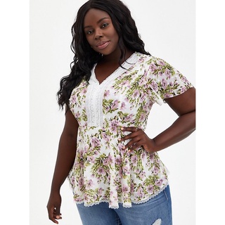 เสื้อลายดอก อก 42”-62” Torrid ผ้าชีฟองปั้มนูน