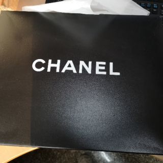 กล่องเปล่า Chanel ชนิดฝาครอบ