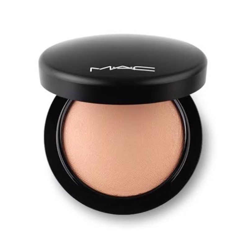 M.A.C แท้/พร้อมส่ง ฉลากไทย แป้งฝุ่นอัดแข็ง MINERALIZE SKINFINISH NATURAL พร้อมการบำรุงจากแร่ธาตุ